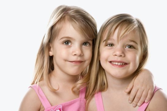 10 Super Interesting Fraternal Twins Facts - Haley's Daily Blog